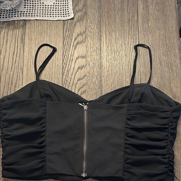 Dynamite Black Ruched Crop Top - Picture 3 of 3